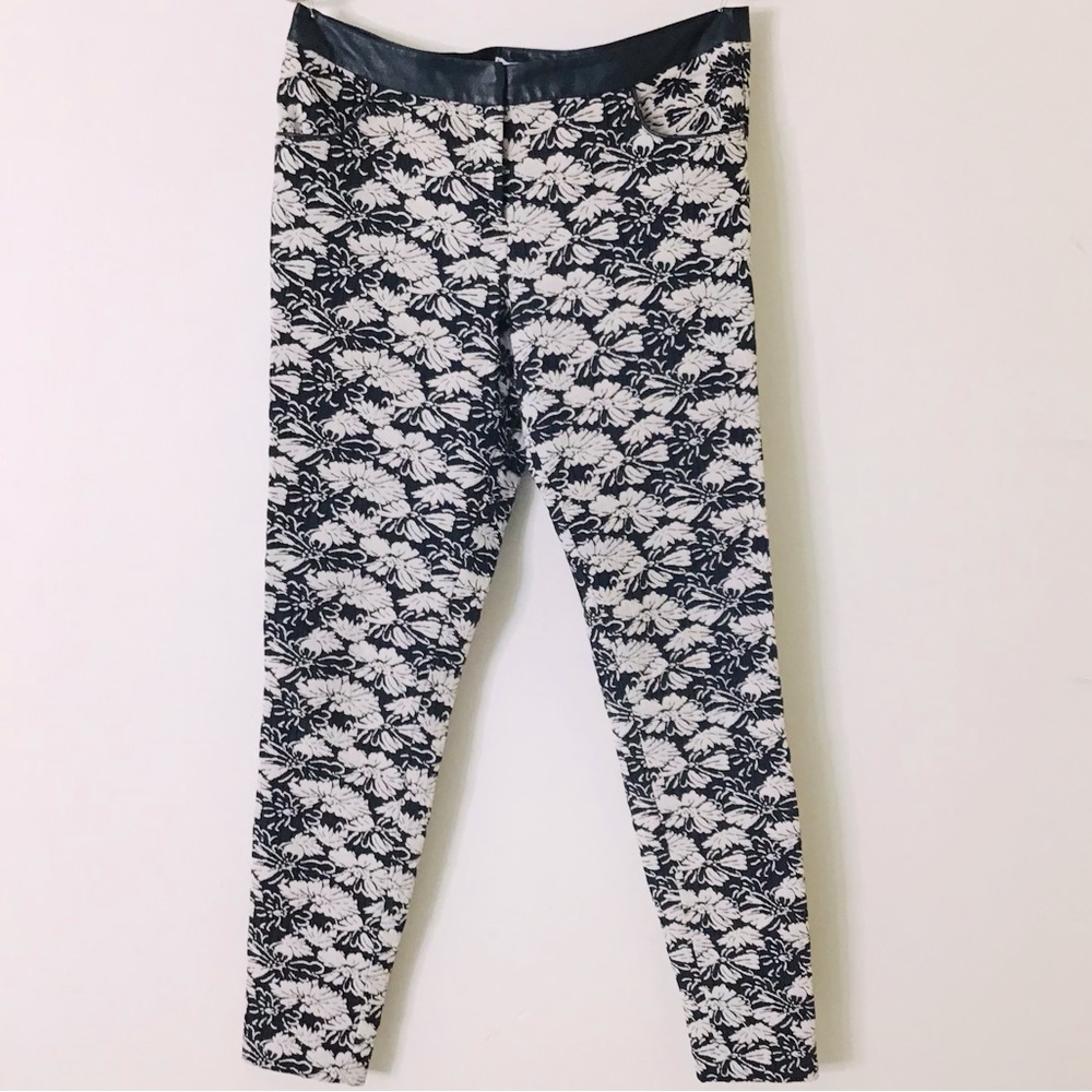 Willow and Clay Brocade Straight Leg Pants